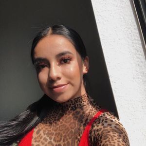 Meet your Posher, Dulce